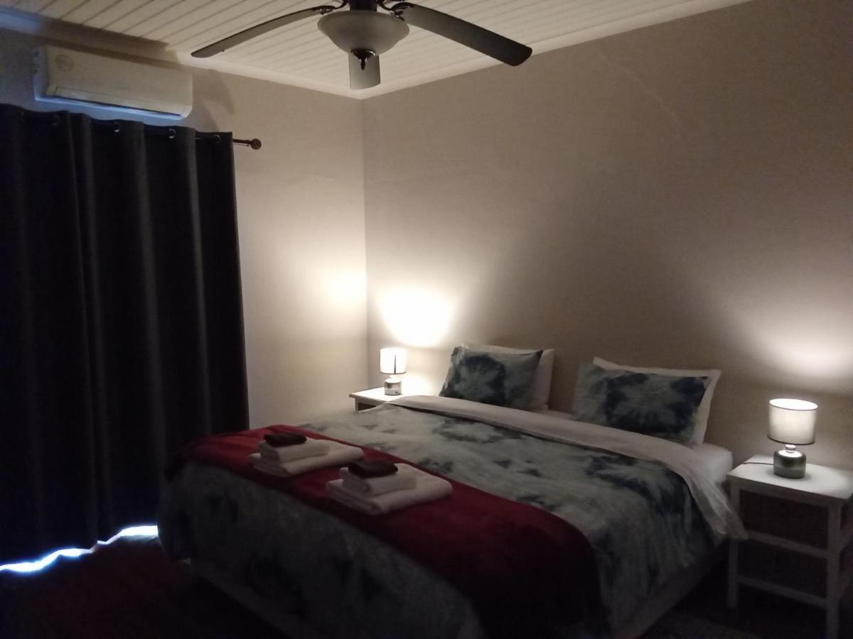 10 On Fairview B&B パール エクステリア 写真